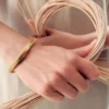Brazalete Rozo Edición Ratán