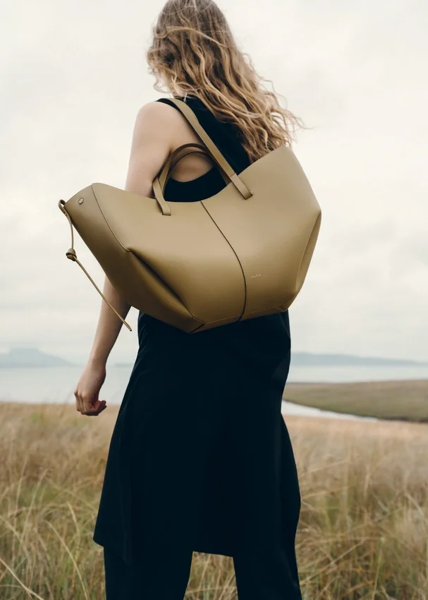 Cyme Edition, textura «Smoky Olive»