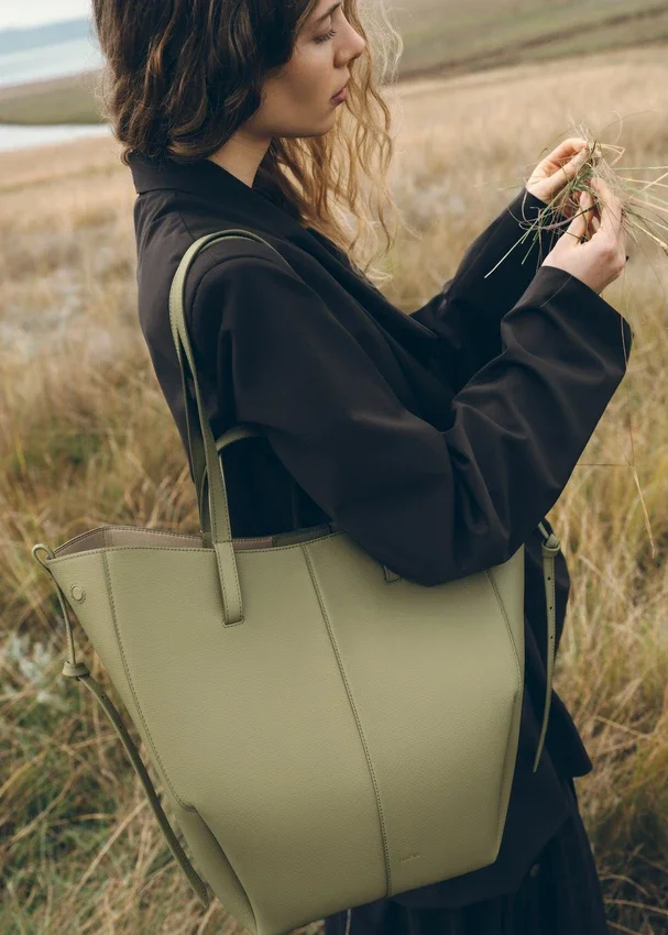 Cyme Tote Edition, tilo texturado