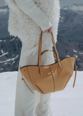 Edición Cyme Mini: arcilla ocre texturizada