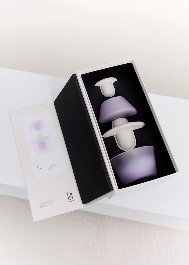 Edición de la escultura Uzlo «Lavender Dew»