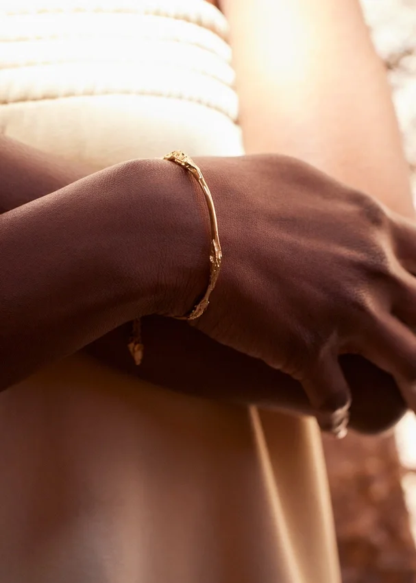 Edición Eroz Bangle, chapada en oro de 24 quilates