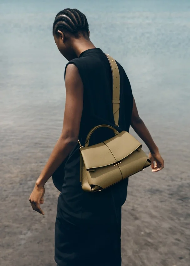 Edición Mokki, textura «Smoky Olive»