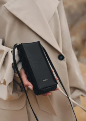 Funda para móvil Onda, edición en negro