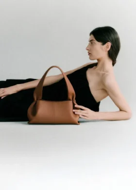 Numéro Neuf East West Edition Textured Camel
