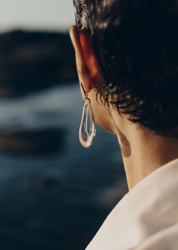 Pendientes colgantes Naé, edición de cristal