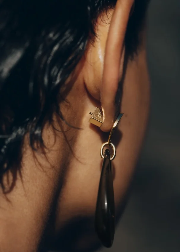 Pendientes colgantes Naé, edición de cristal ahumado