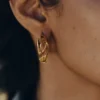 Pendientes de aro ondulados Éole, edición dorada