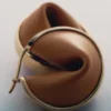Pendientes de aro Ormé, edición en oro chapado con cuero camel