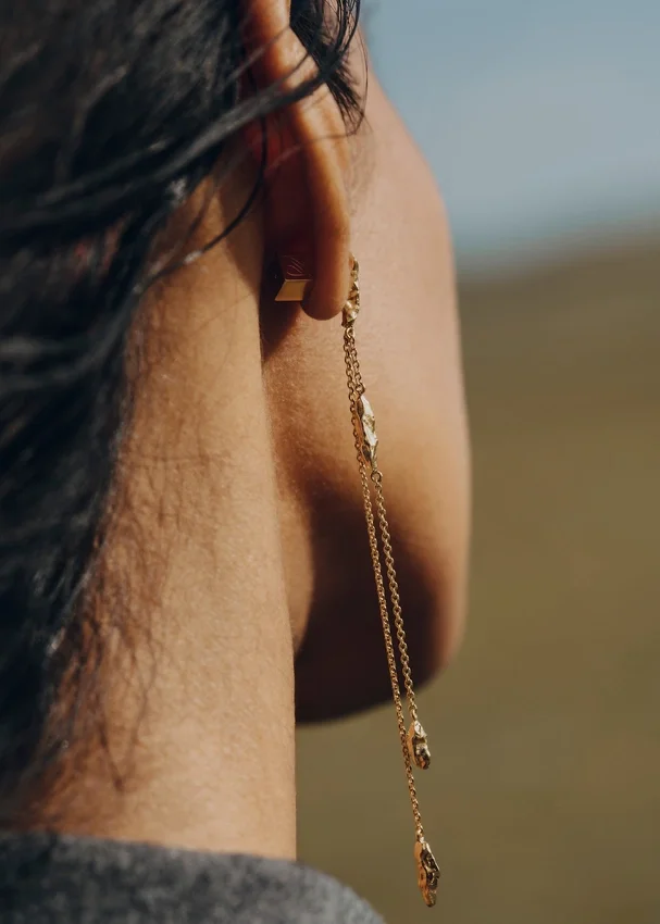 Pendientes Eroz Chain, edición chapada en oro
