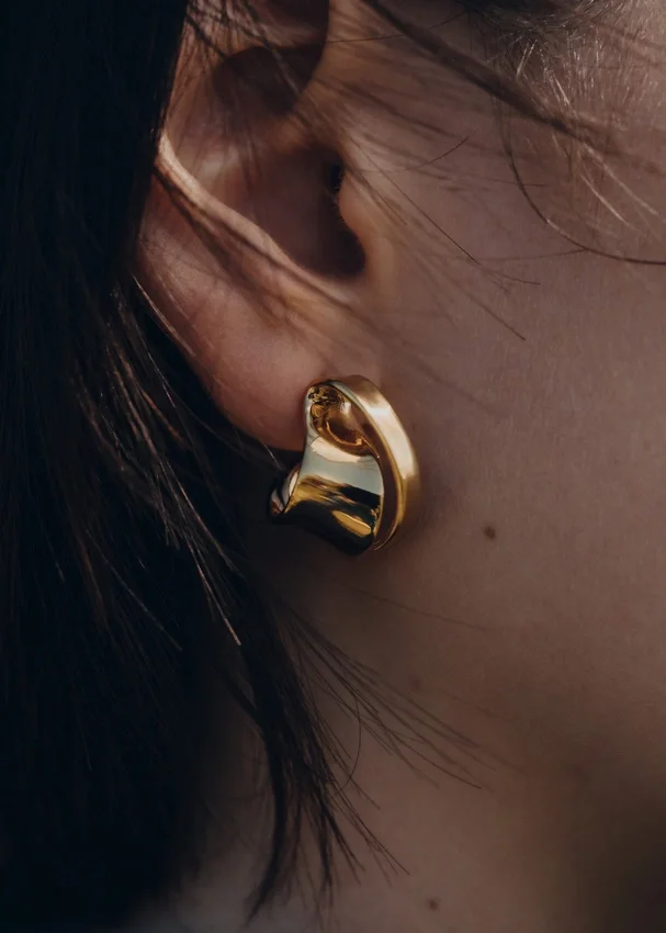Pendientes Éole Curled, edición dorada