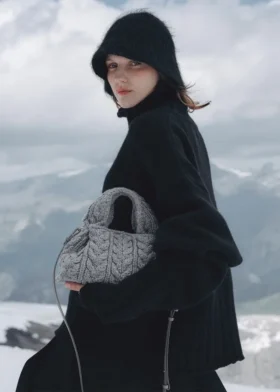 Piedra merino de la edición «Mini» de Numéro Neuf Mini